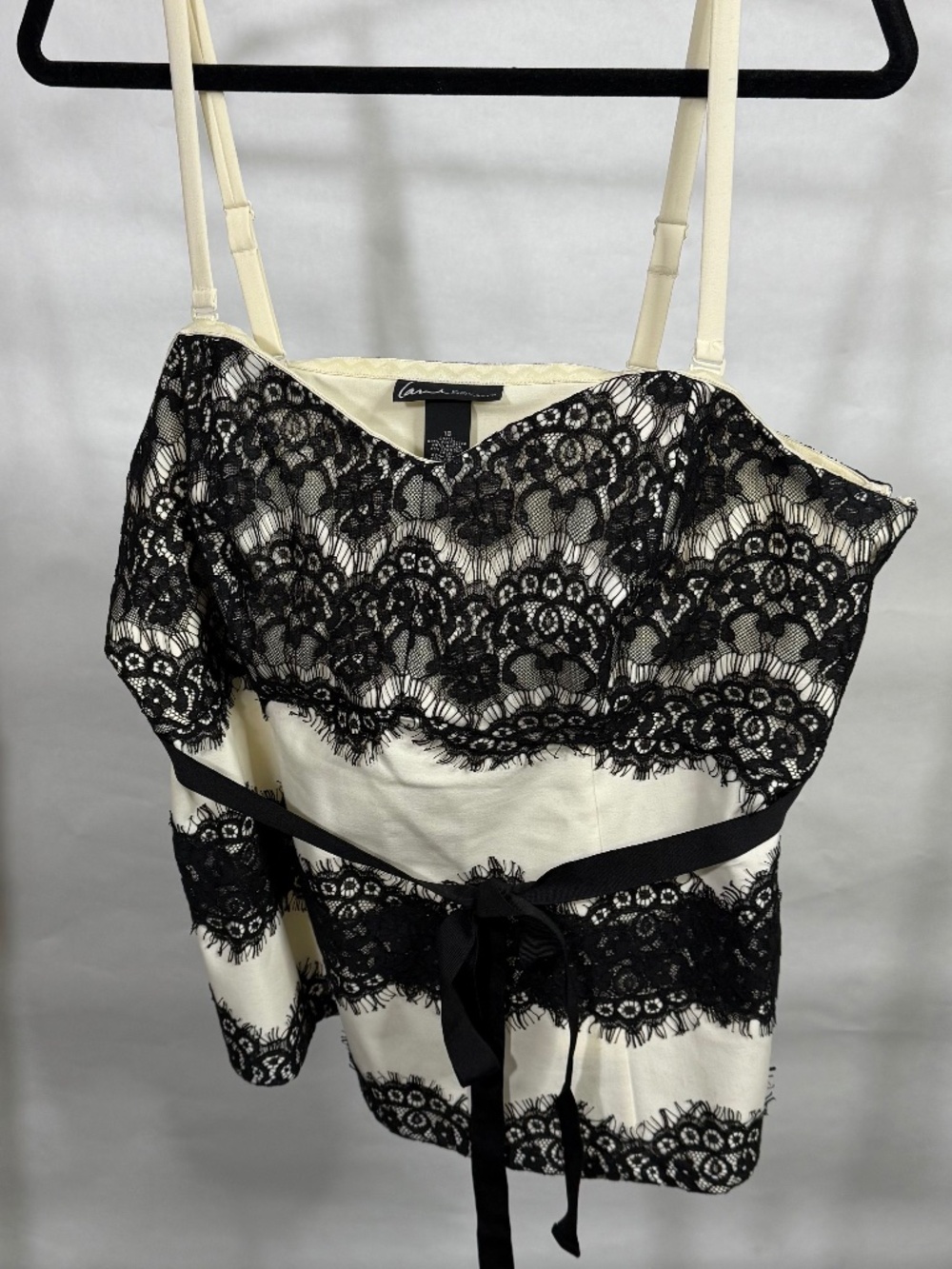 Lane Bryant lace trimmed top - can be strapless